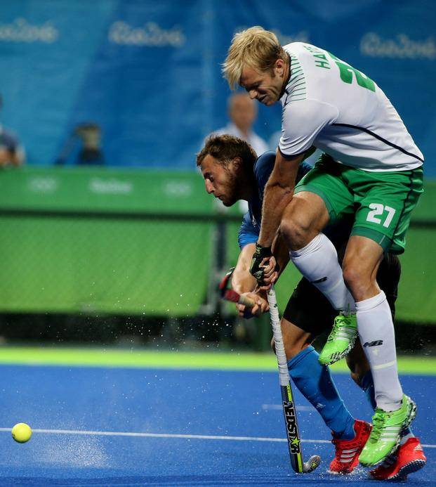 Los Leones se metieron en cuartos y jugarán con España