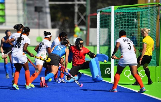 Las Leonas se clasificaron a cuartos y jugarán con Holanda