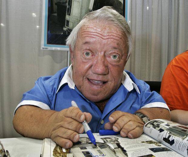 Murió Kenny Baker, famoso por actuar como R2-D2 en “Star Wars”
