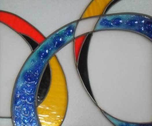 La Escuela de Arte de Berisso  expone en la Sala Pettoruti  las obras de su calendario