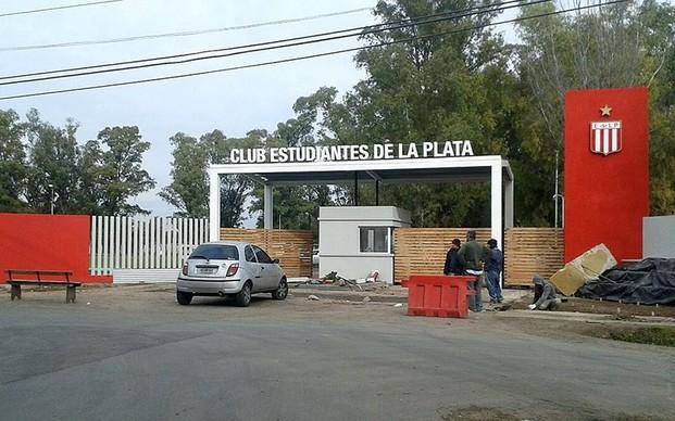 Inauguran entrada nueva