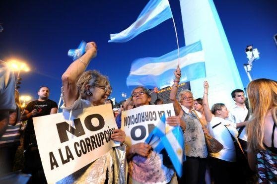 Corrupción: análisis sobre los problemas que existen para combatirla