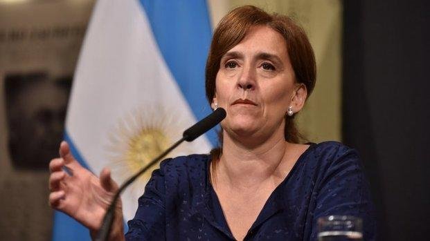 Amplían denuncia por dinero de Michetti