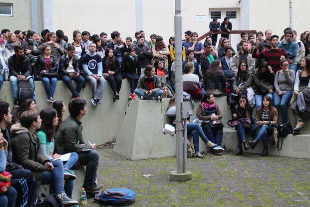 Medicina: estudiantes exigen a la UNLP que cumpla con la auditoría