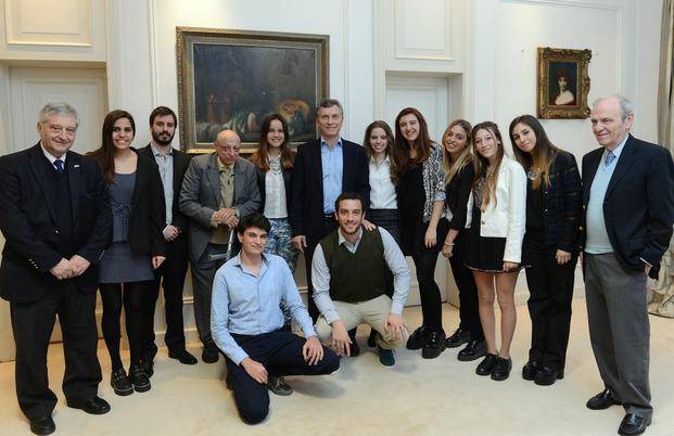 Reunión en Olivos y Macri vuelve al timbreo