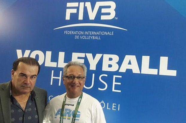Velasco seguirá al frente del seleccionado de vóley
