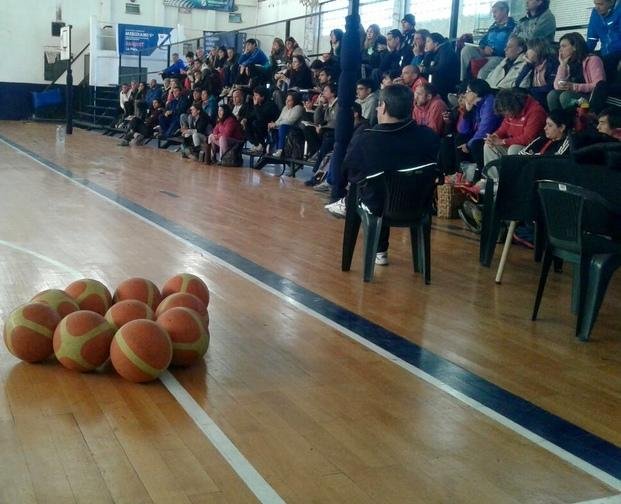 El básquet de la NBA llega a las escuelas de la Región