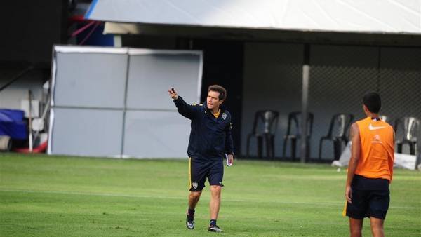 Boca se entrenó con dos caras nuevas
