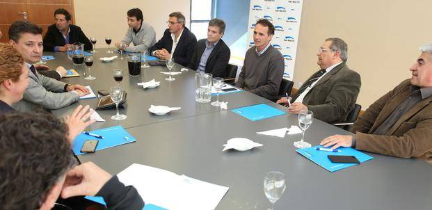 Reunión con asociaciones de usuarios y consumidores de San Martín