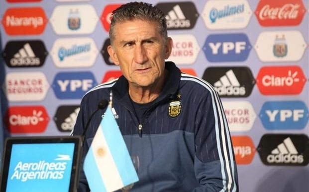 Bauza quiere a Pratto  en el ataque junto a Messi, Di María y el Kun