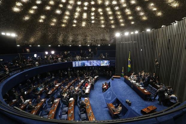 Empezó en Brasil el tramo final del juicio a Rousseff