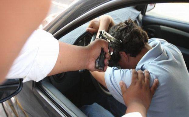 La principal causa que, según la gente, le da orígen a la inseguridad