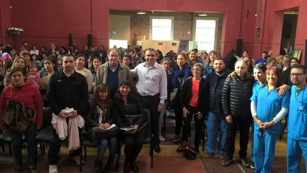 Jornada de capacitación en primeros auxilios en el CPA Leonardo Favio