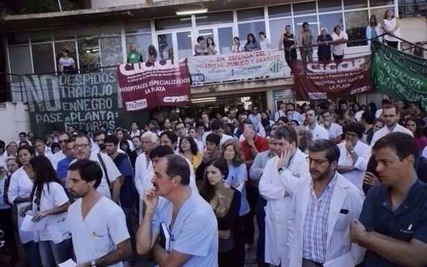 Nueva oferta salarial podría destrabar el conflicto con los médicos en Provincia