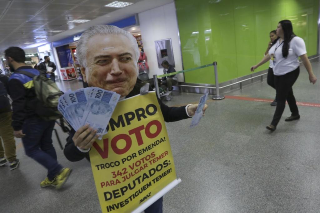El Congreso de Brasil decide si Temer va a juicio por corrupción, que lo dejaría sin la presidencia