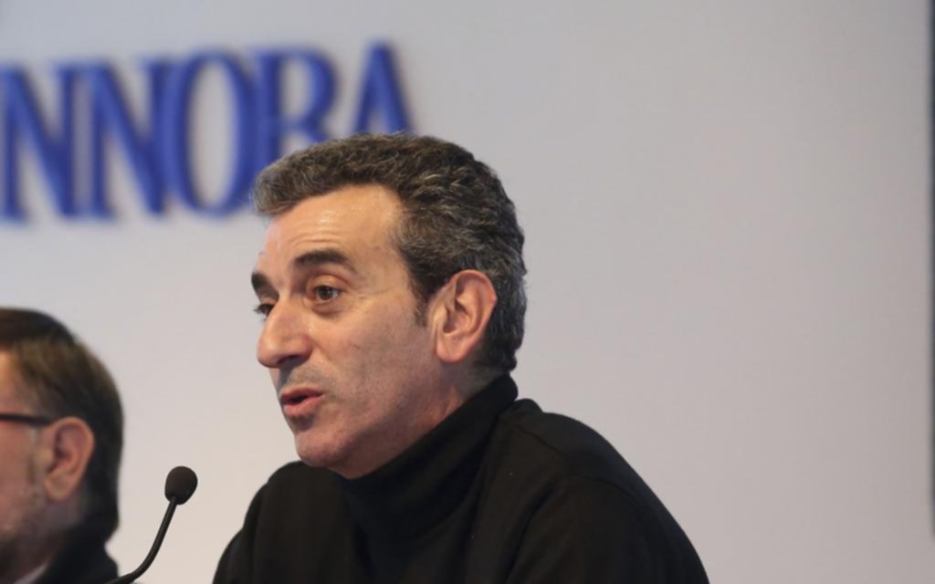 Randazzo y los dos dígitos