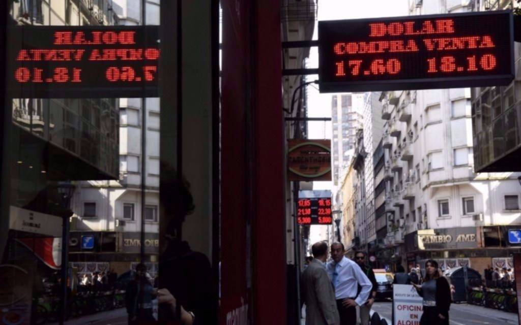 Desde el Gobierno afirman que reciente suba del dólar no impactará en los precios
