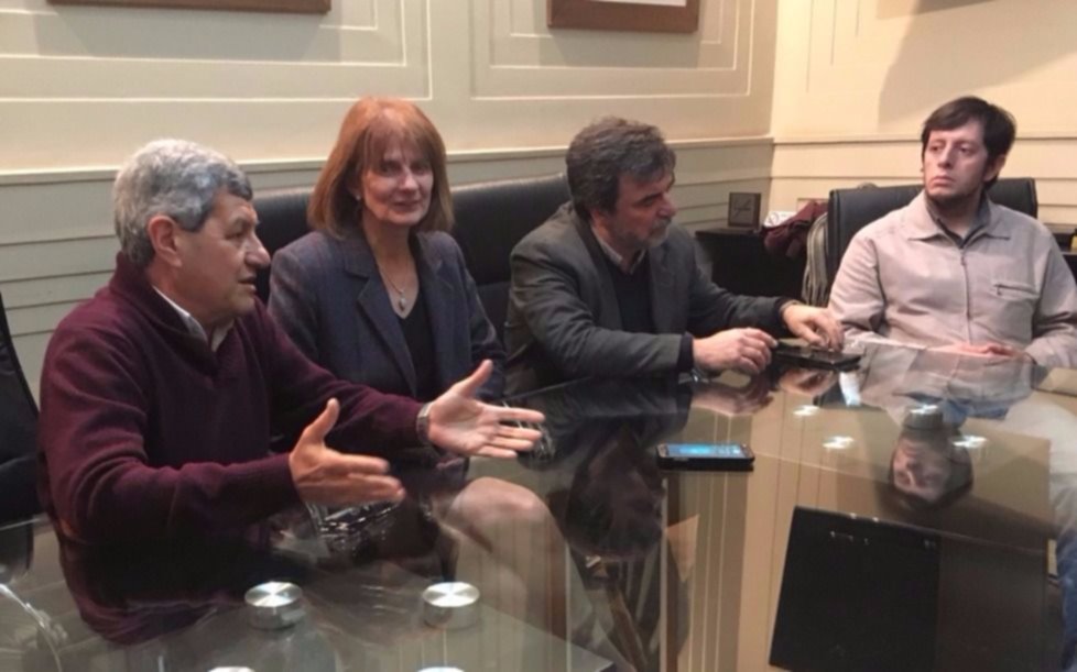 De Gennaro en EL DIA: “el ajuste está afectando a todos los sectores por igual”
