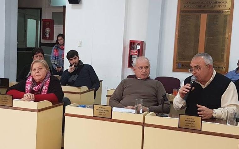 Con cruces entre oficialismo y oposición, en Berisso se declaró la emergencia en seguridad