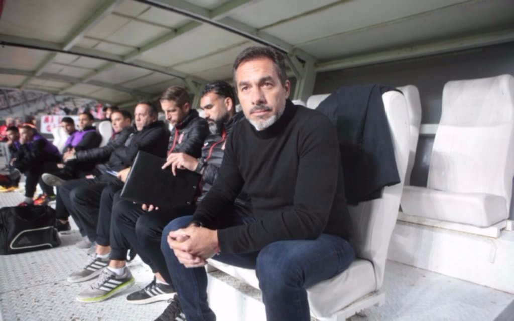 Gustavo Matosas destacó "la gran entrega de todos los jugadores"