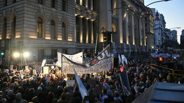 Fuerte reclamo contra la corrupción en Tribunales