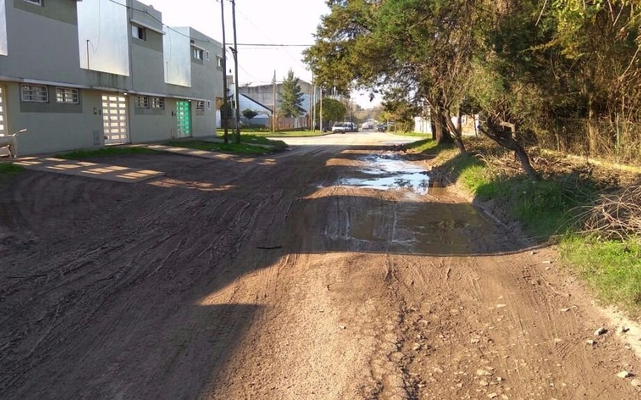 Quejas por el estado de las calles en Berisso, Los Hornos y San Carlos
