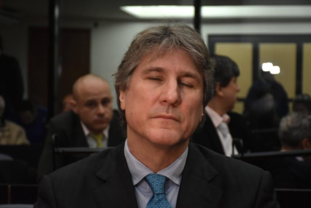 Boudou fue sobreseído en causa por falsificación de papeles de un auto