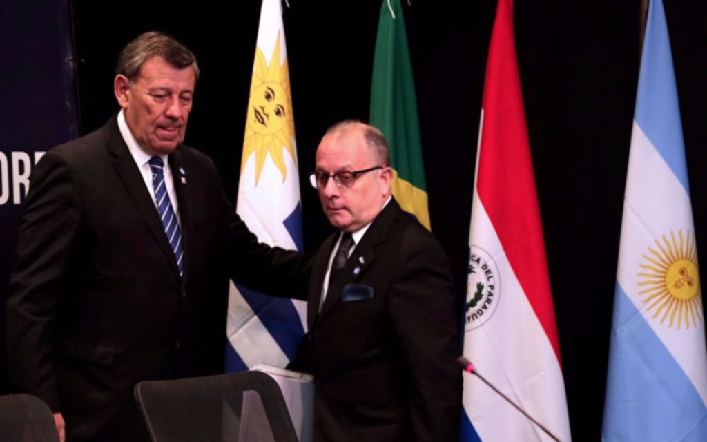 El Mercosur aplicó la "cláusula democrática" y amplió la suspensión de Venezuela