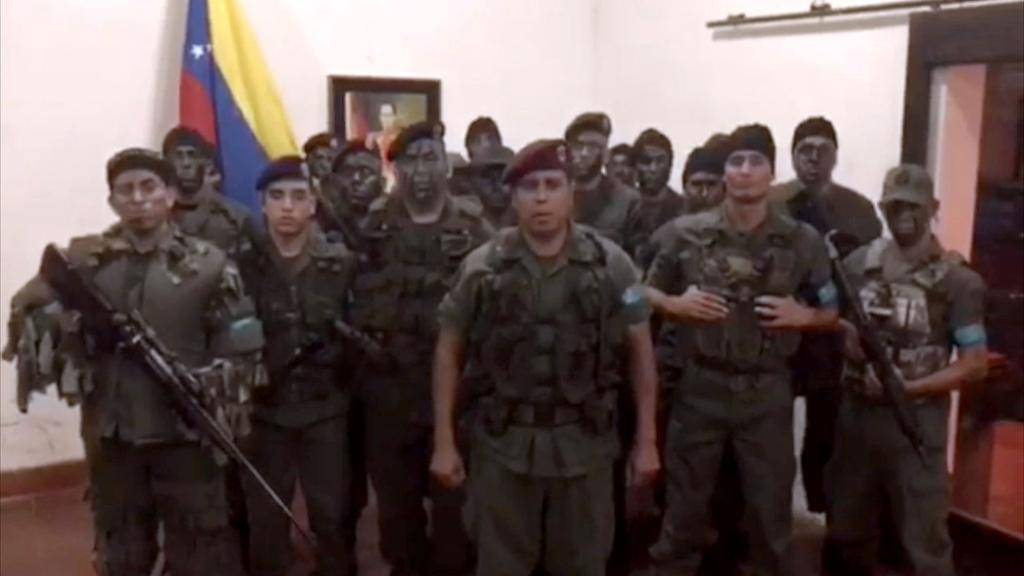 Un capitán dado de baja encabezó el alzamiento