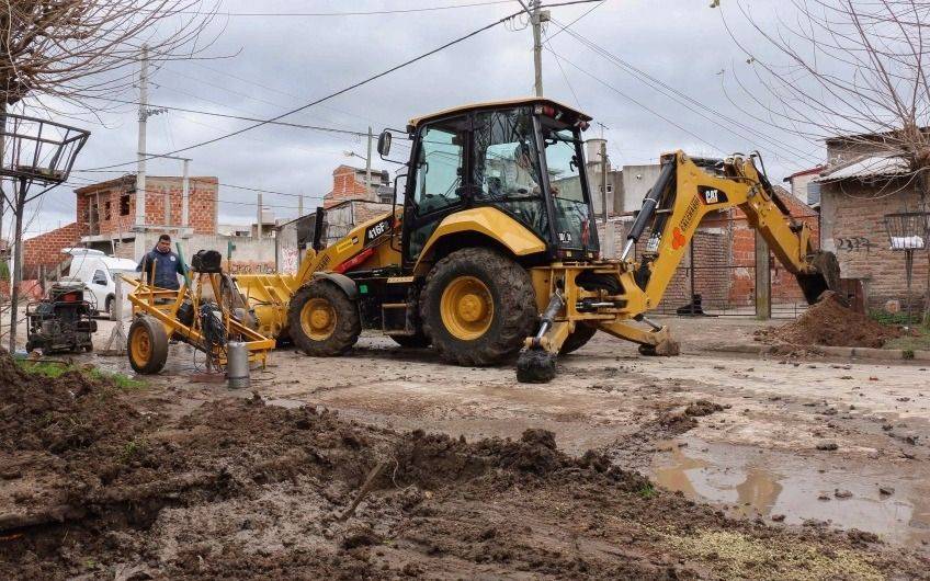 Extensión de redes cloacales y obras de desagüe