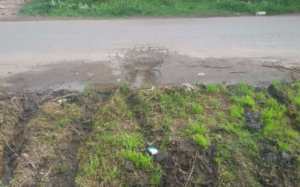 Complicaciones en 65, 150 y 151 por una avería en la red de agua potable