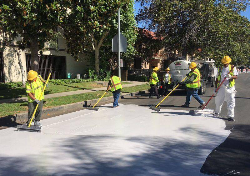 Calles pintadas contra el calor