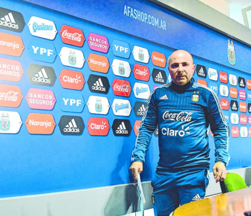 Sampaoli da la lista para partidos vitales