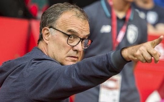 Para la BBC, Bielsa es el DT más influyente del mundo