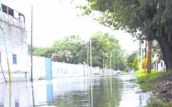 Calles anegadas por la tormenta