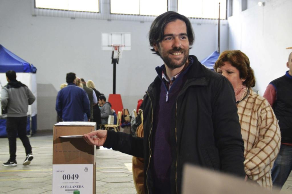 Pitrola, disconforme con los votos del FIT