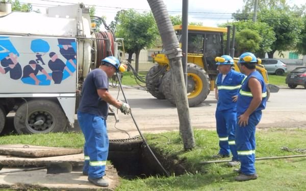 Aysa anunció baja presión o falta de agua en Solano