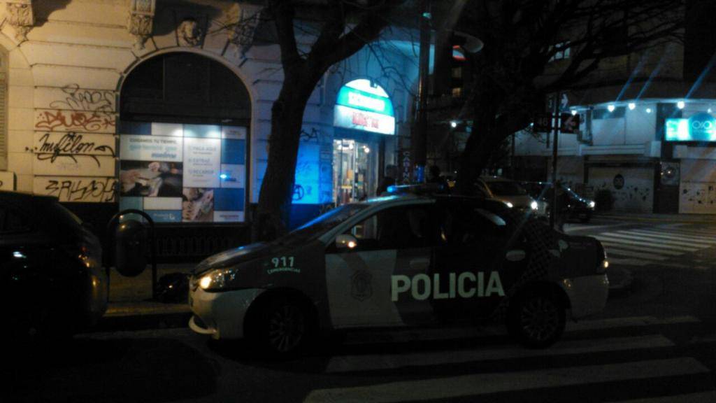 Asaltan un kiosco en el Centro y a una familia en Lisandro Olmos