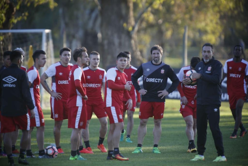 Matosas prueba equipo pensando en Nacional
