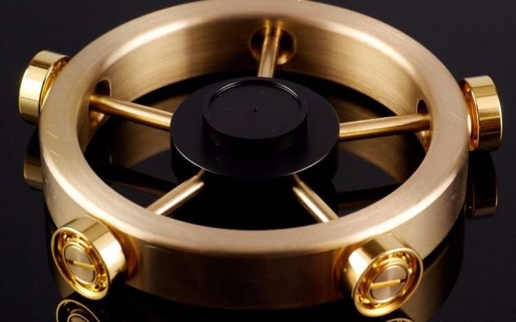 Compañía japonesa creó el super spinner, que puede girar continuamente por 12 minutos