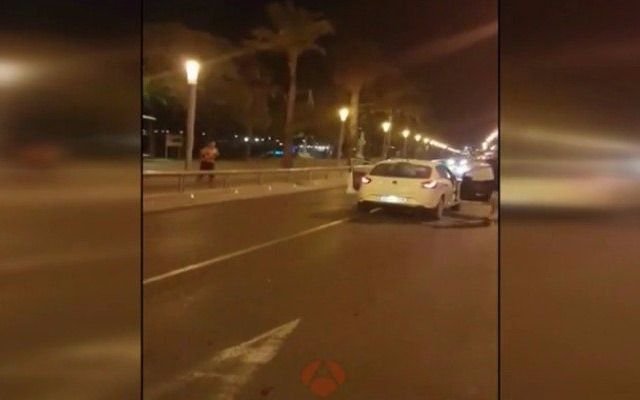 Gobierno español afirma que está muerto el conductor de la camioneta del ataque en Barcelona