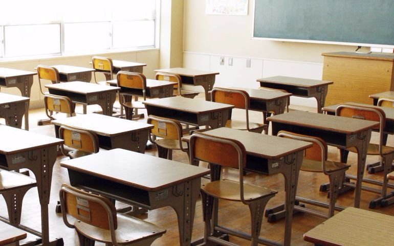 Alumnas denunciaron por abuso al director de un colegio