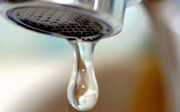 Aysa anunció baja presión o falta de agua en Quilmes