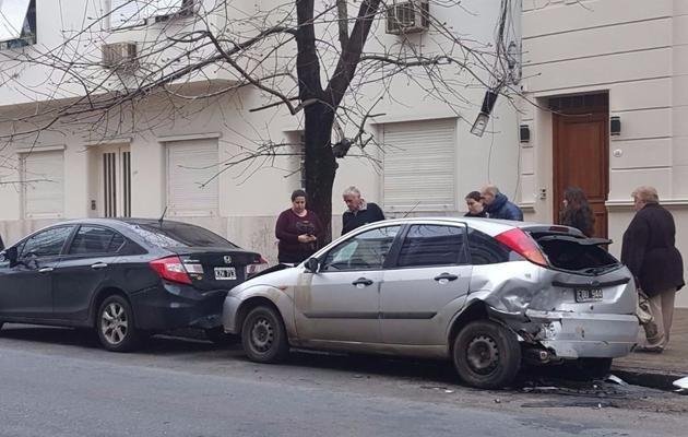 Lluvia, choques y heridos en la ciudad