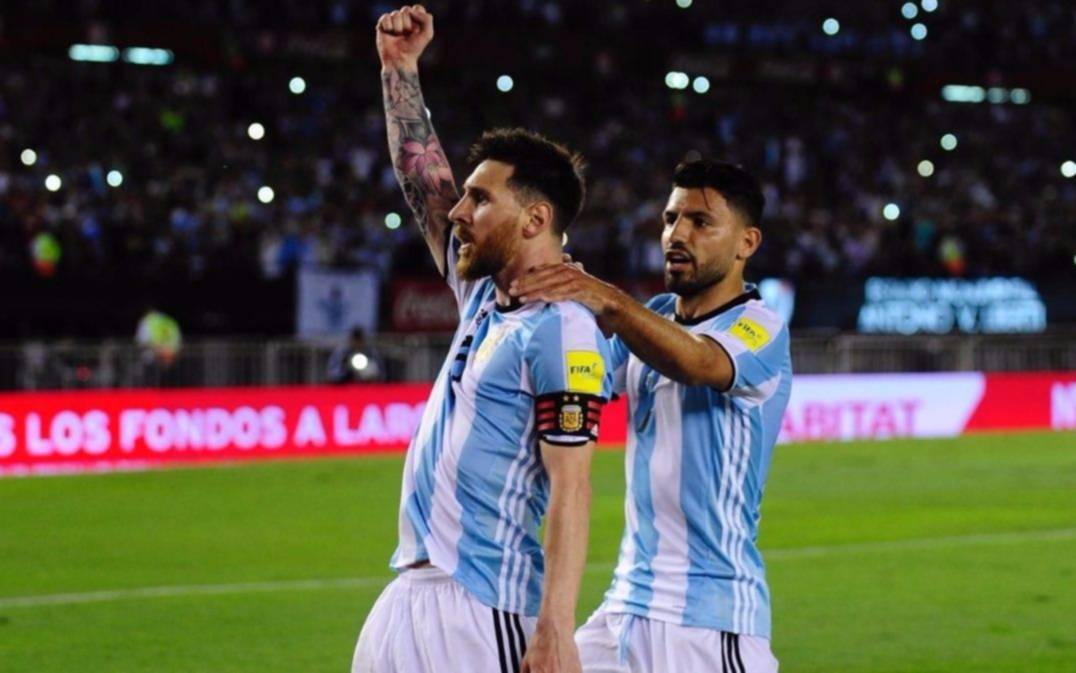 Messi llegó temprano y se instaló en el predio de Ezeiza