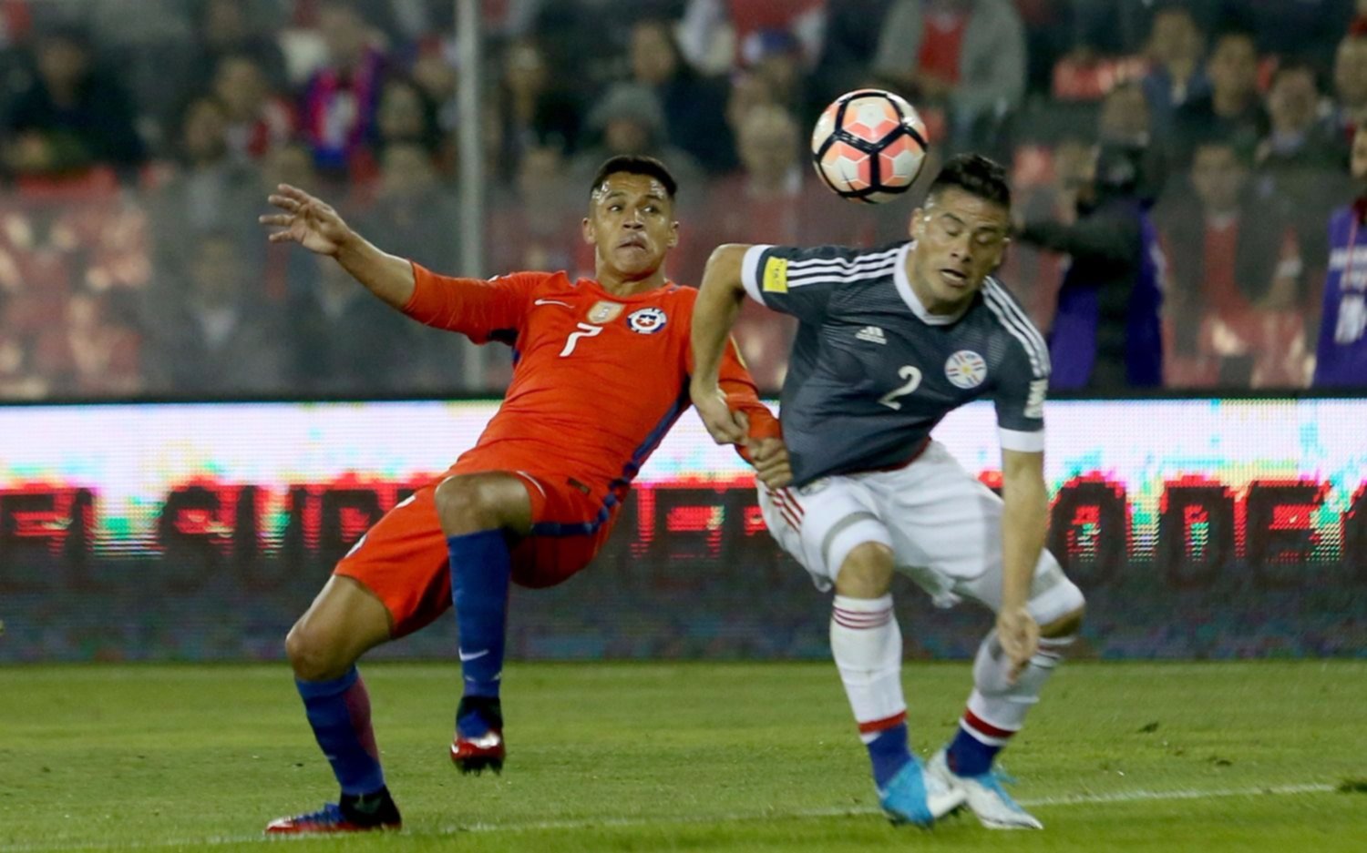Paraguay goleó a Chile en Santiago
