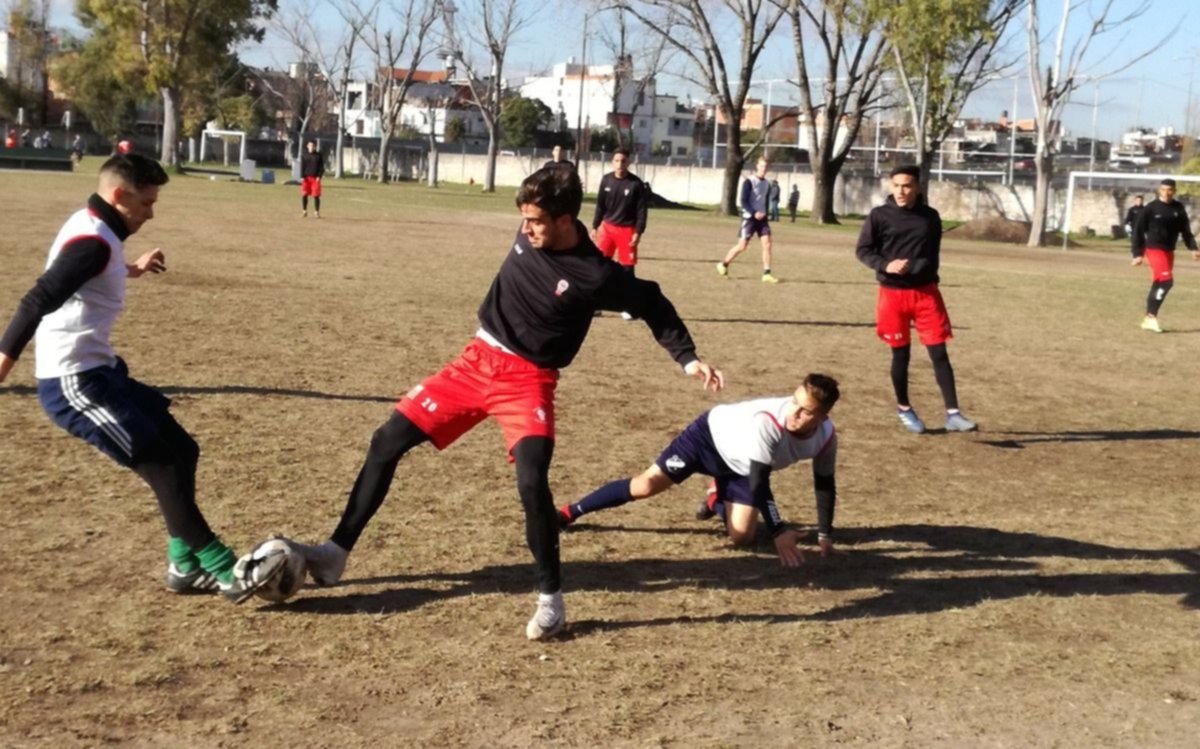 La insólita confusión de Huracán en Twitter tras un partido amistoso