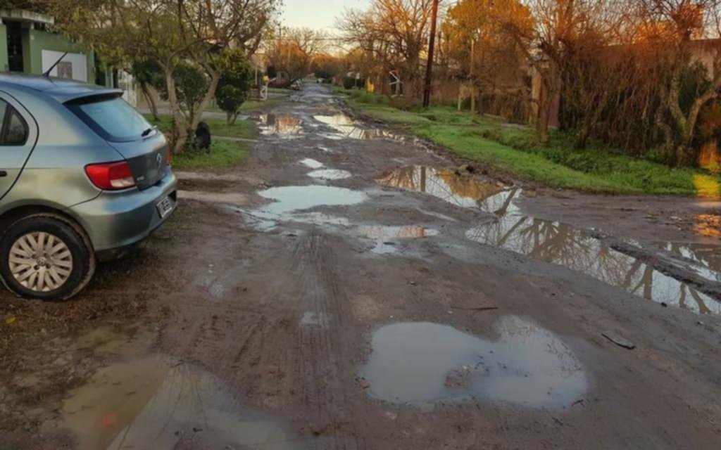 Los “cráteres” de Villa Castells preocupan a los vecinos