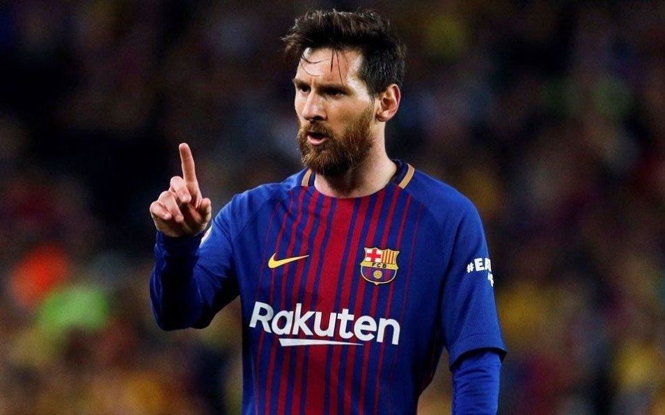 El campeón del mundo que podría ser compañero de Messi en Barcelona