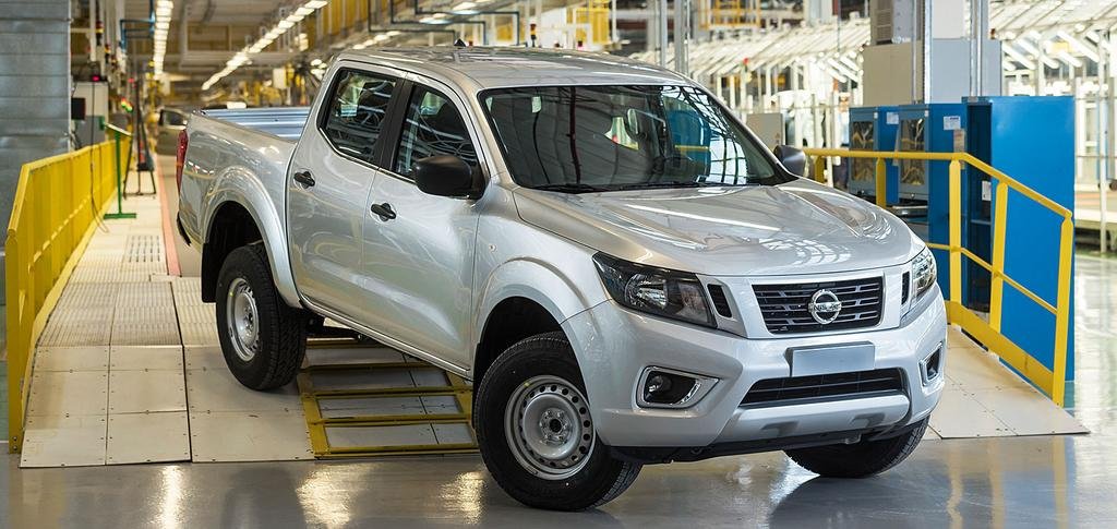 Nissan ya produce en Córdoba y para el mundo la pick up Frontier